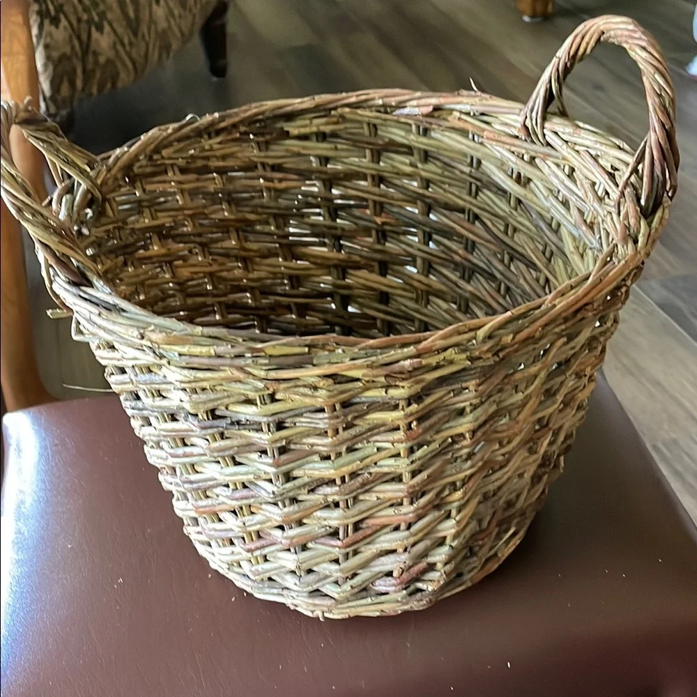 Large Seashell Decorated Wicker Basket for plant